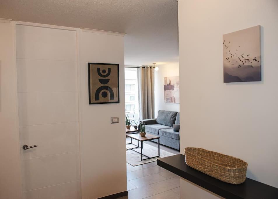 Moderno Y Comodo Departamento En Condes *