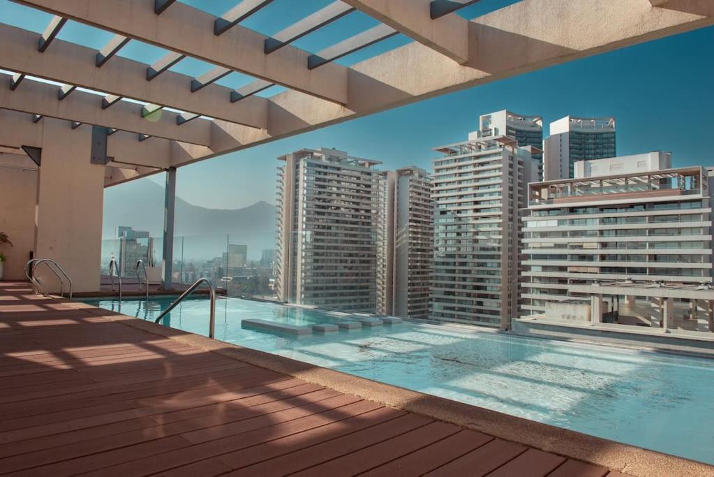 Apartamento Moderno Y Comodo Departamento En Condes Santiago de Chile