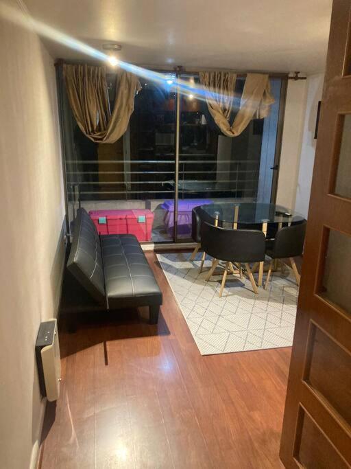 Departamento En Providencia Con Estacionamiento Căn hộ