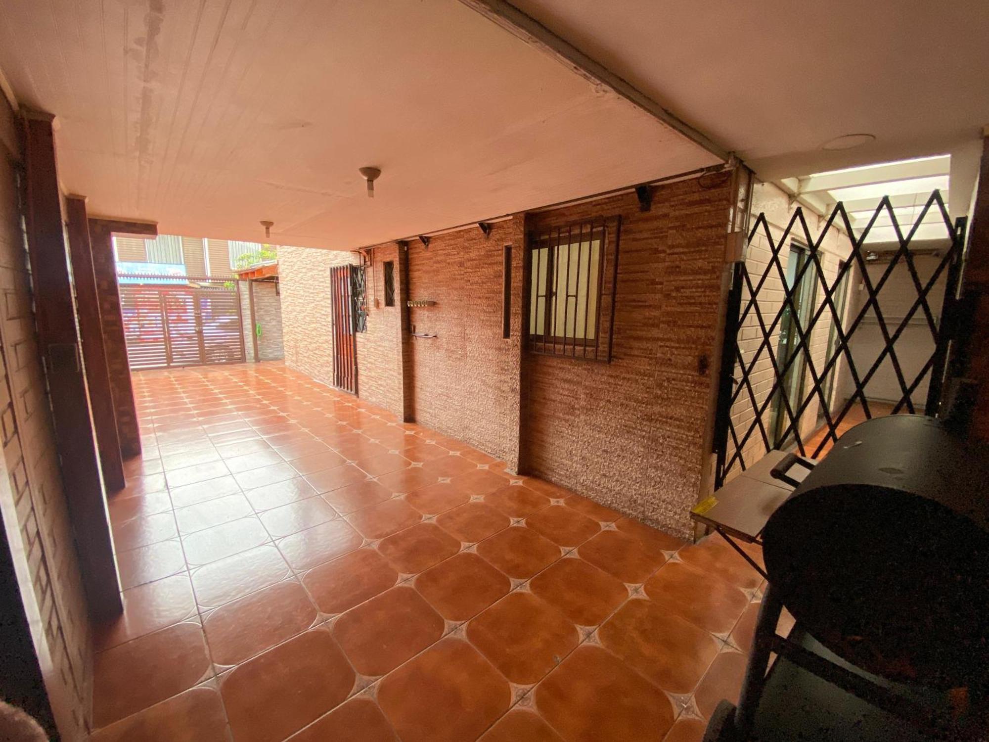 La Casa Di Gio, Stgo, Parking Privado Y Gratuito