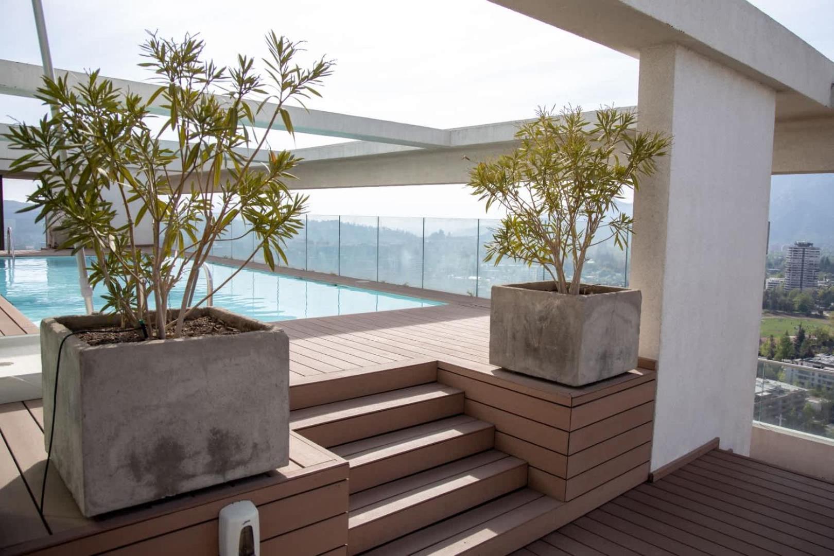 Apartment Spacious Steps Away From Parque Arauco