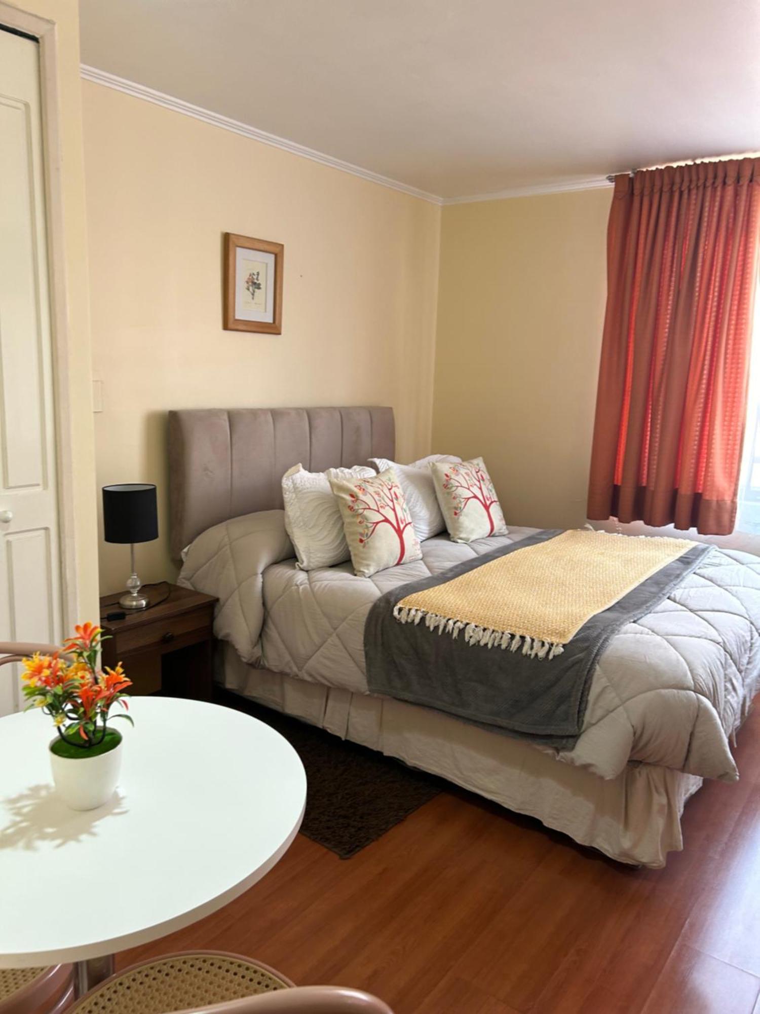 Căn hộ Centrik Location Encomenderos 200 Santiago