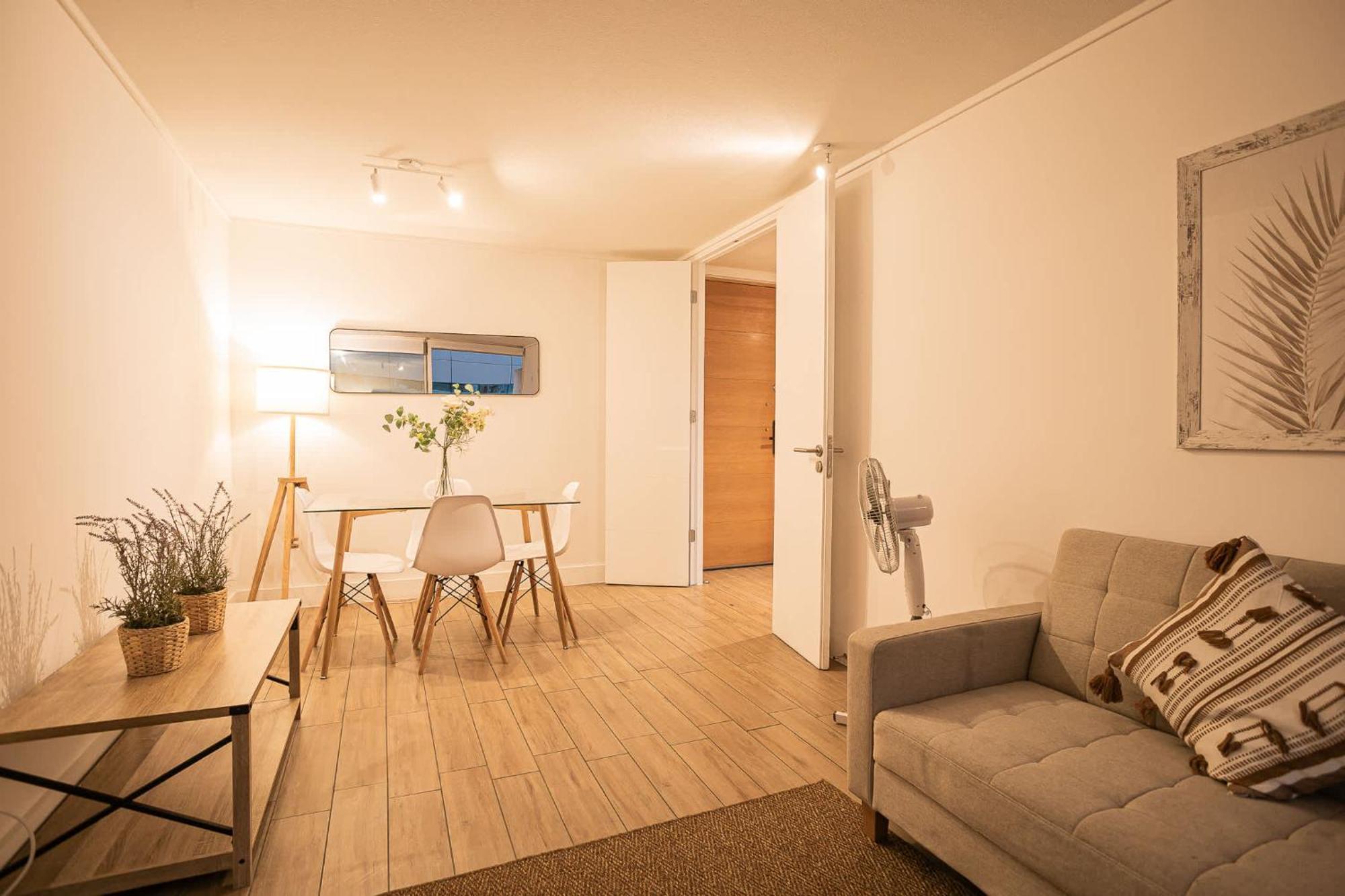 And Cozy Steps Away From Clinica Condes * Santiago