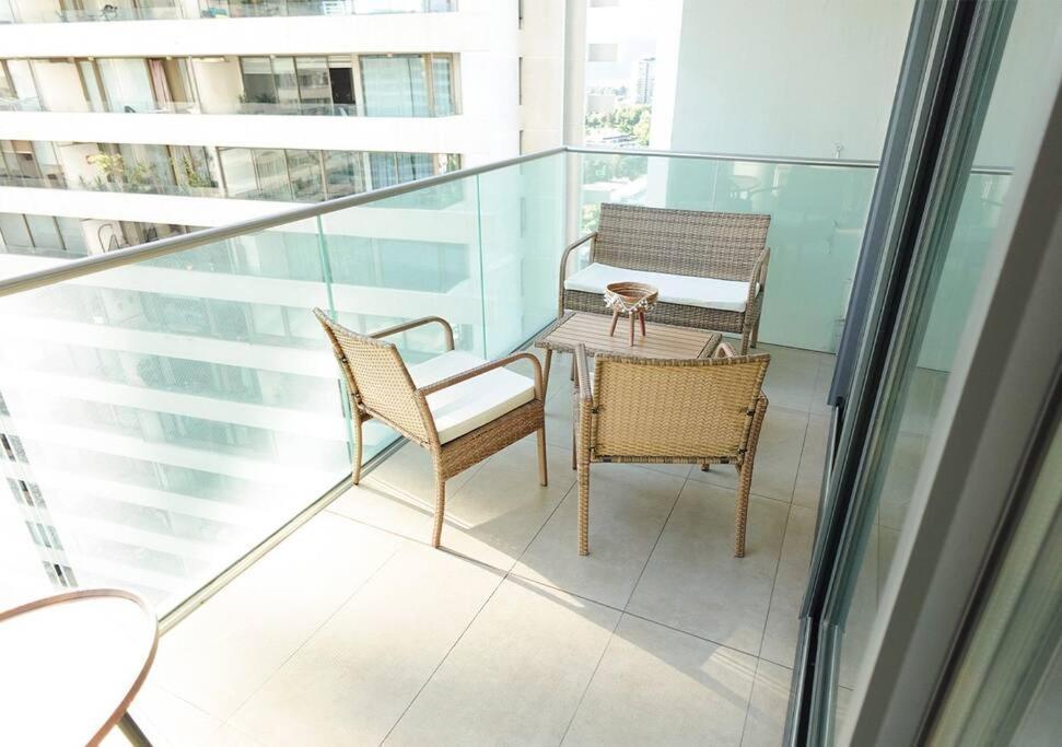 Depto Premium A Pasos Del Parque Arauco Con Aire Acondicionado Apartment