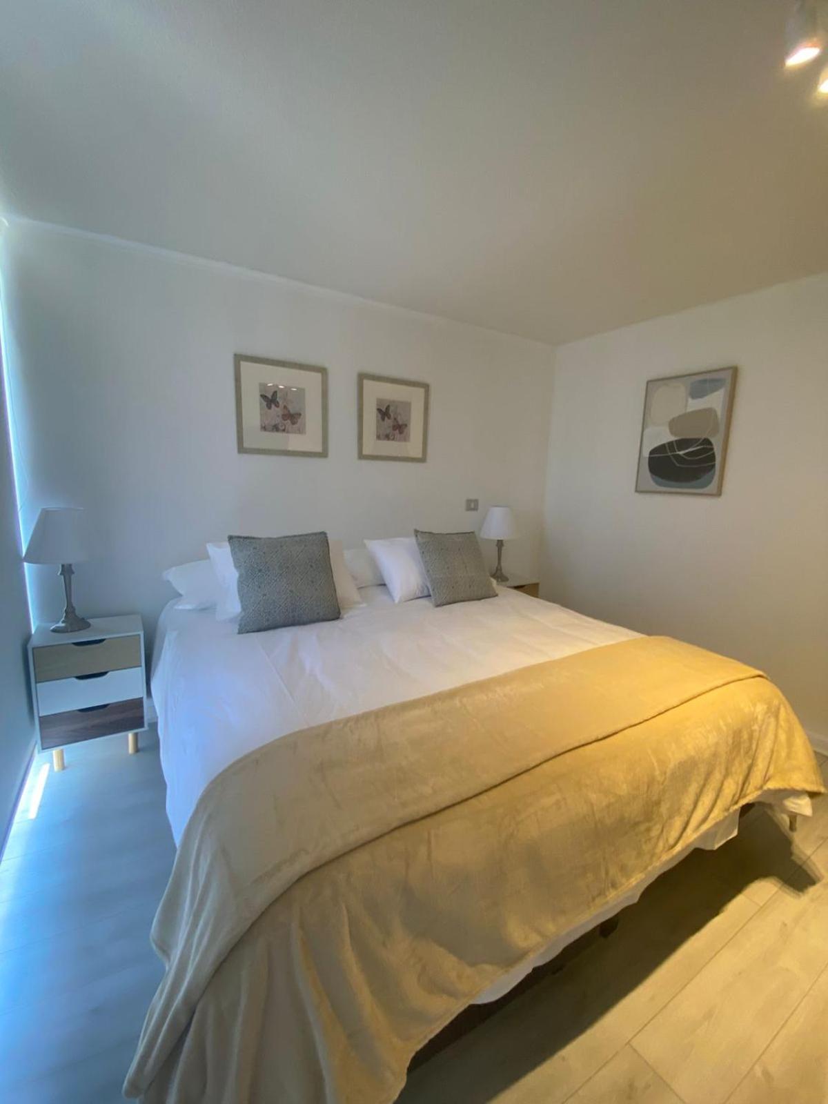 Kennedy Premium Colorado Apartment