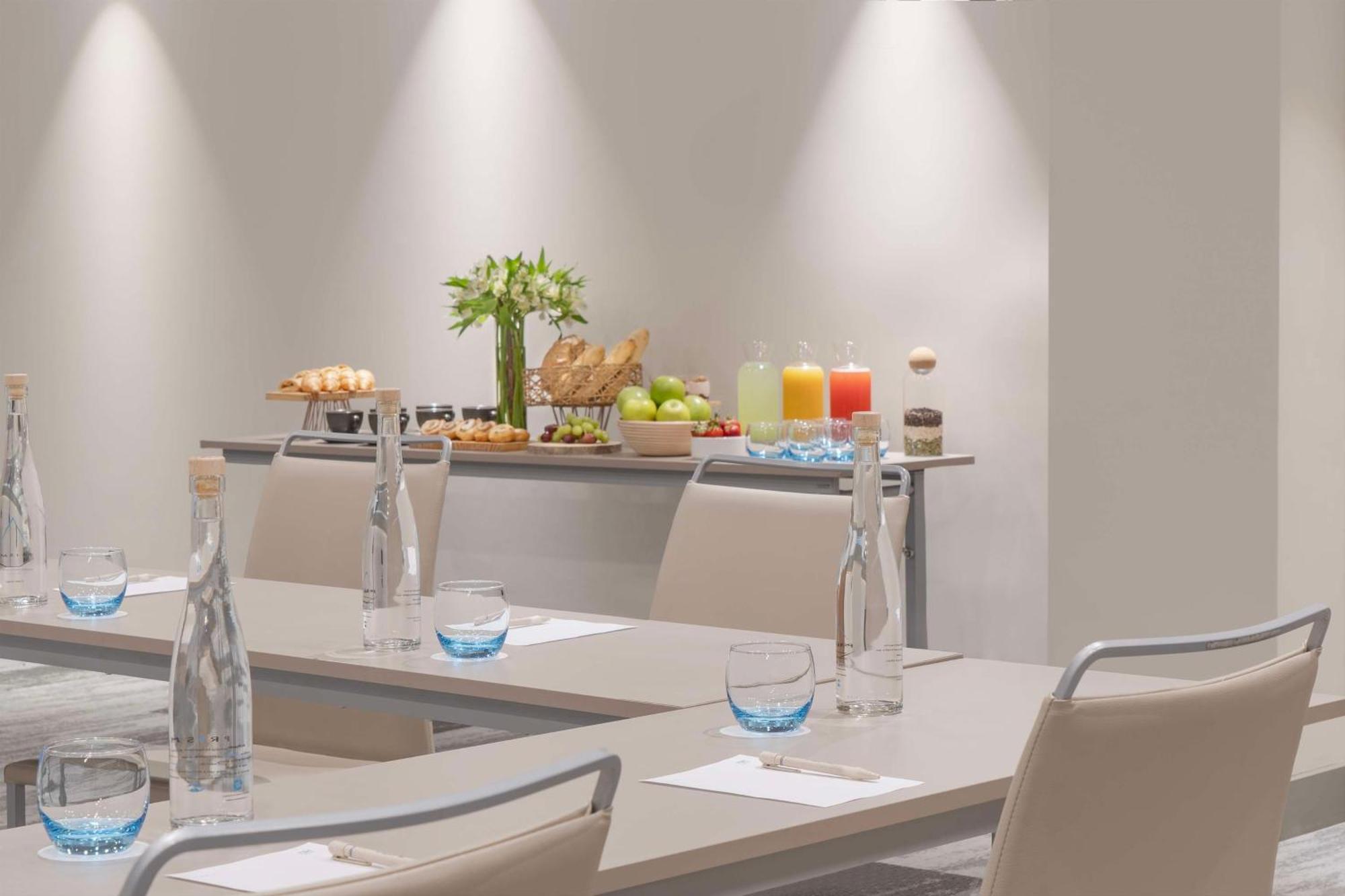 Hotel Nh Ciudad De 4*