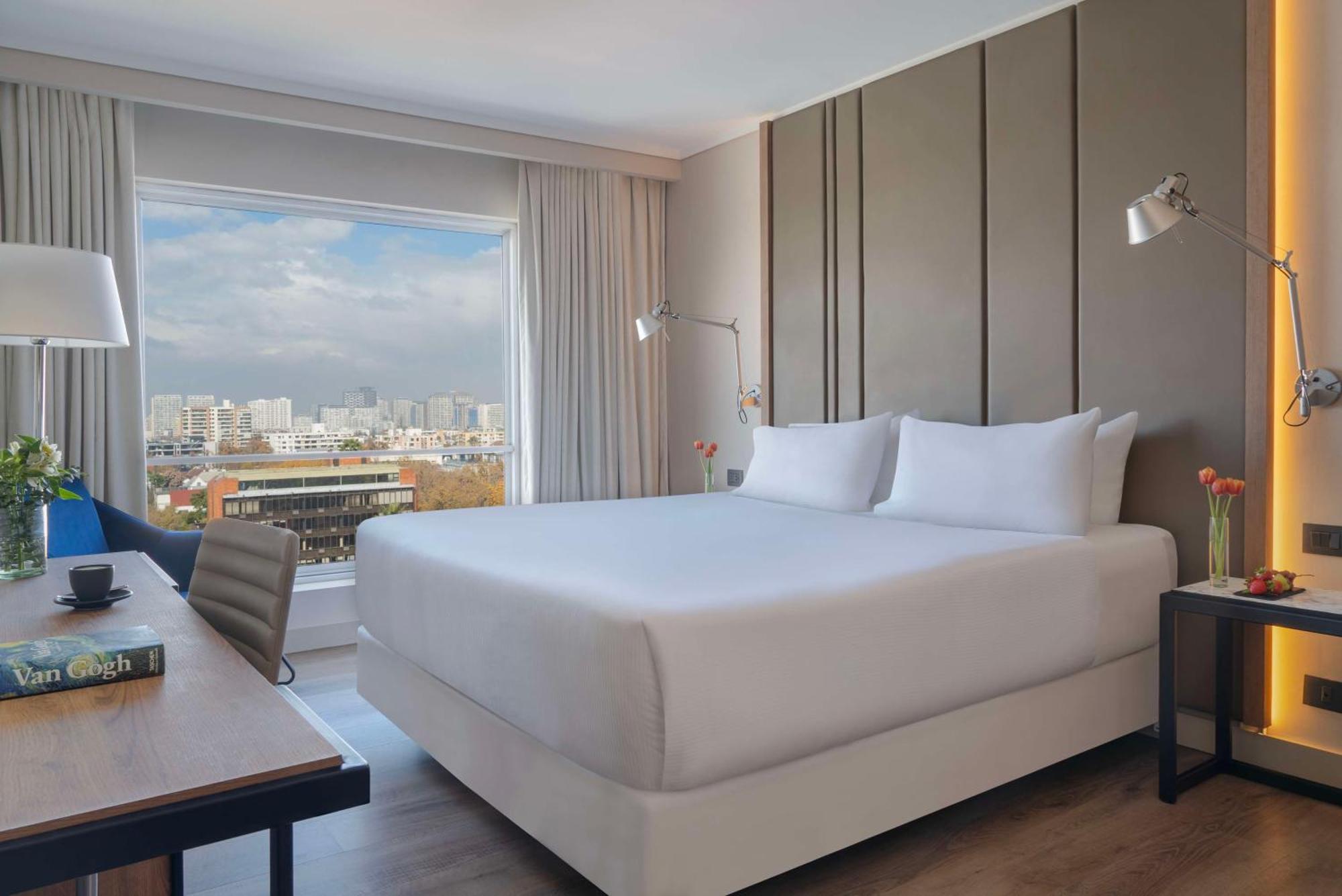 Hotel Nh Ciudad De 4*