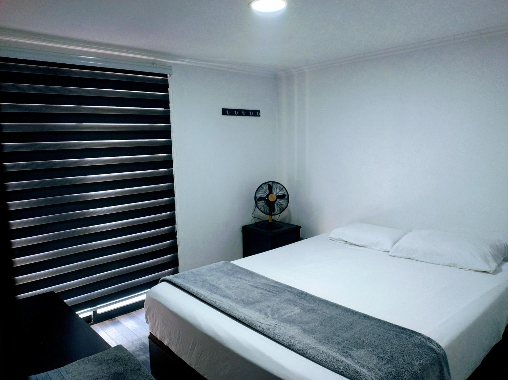 Casa Entera Con Estacionamiento Apartment