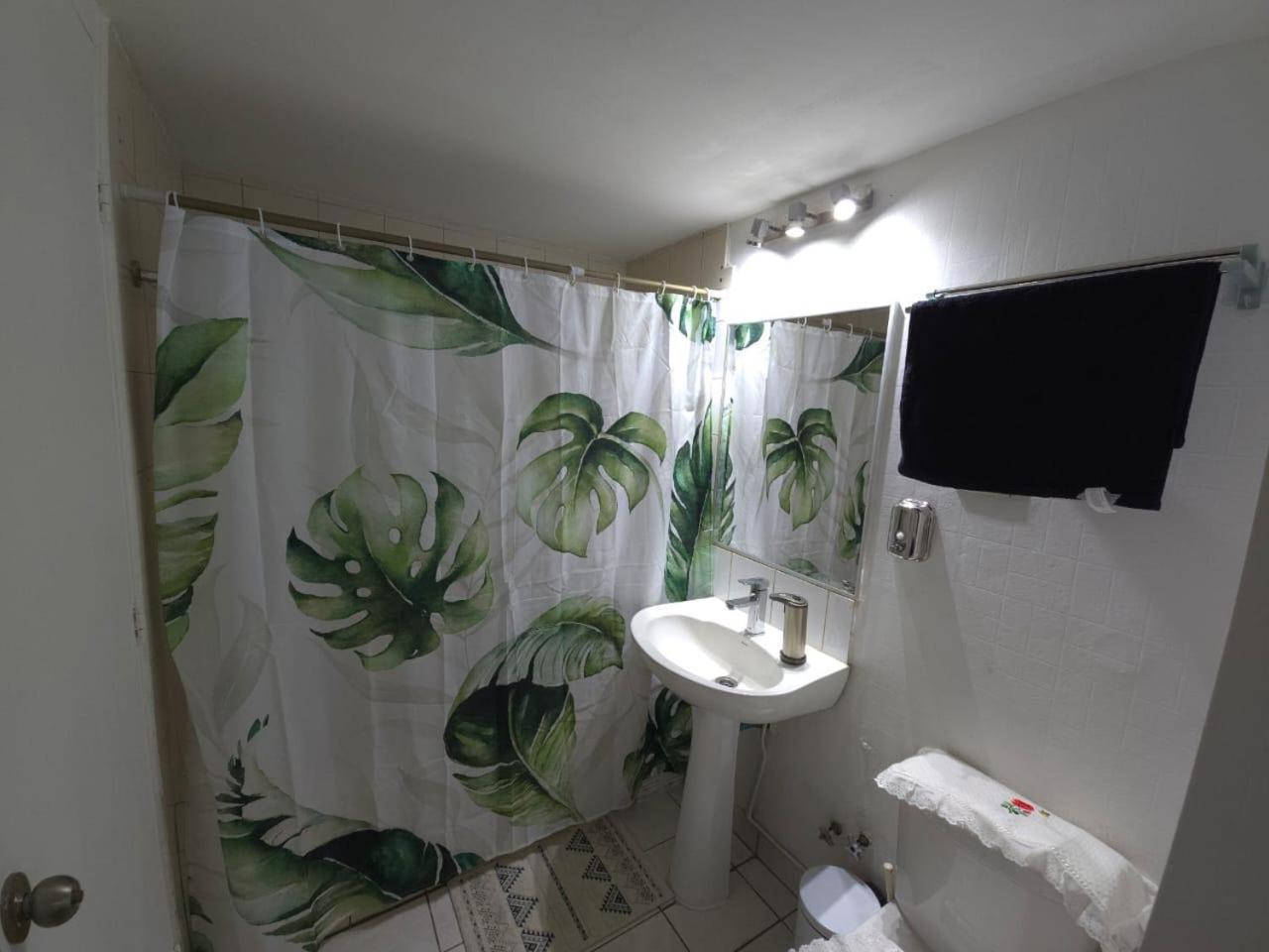 Mukarram Apartment *