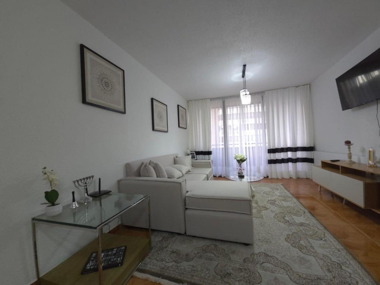 Mukarram Apartment