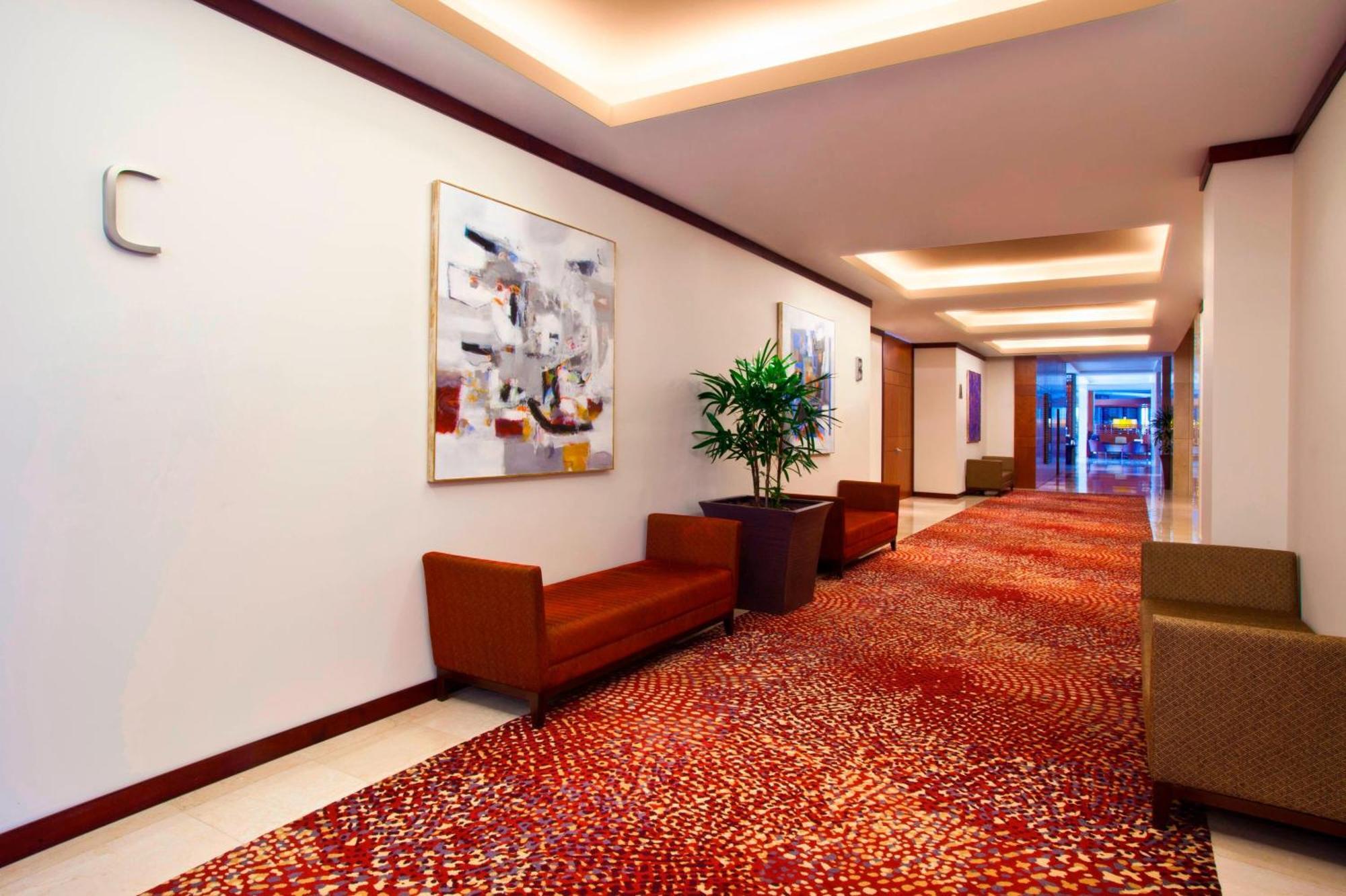 Sheraton & Convention Center