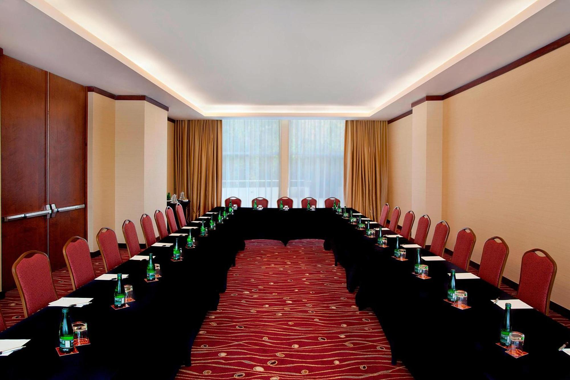 Sheraton & Convention Center 5* Santiago