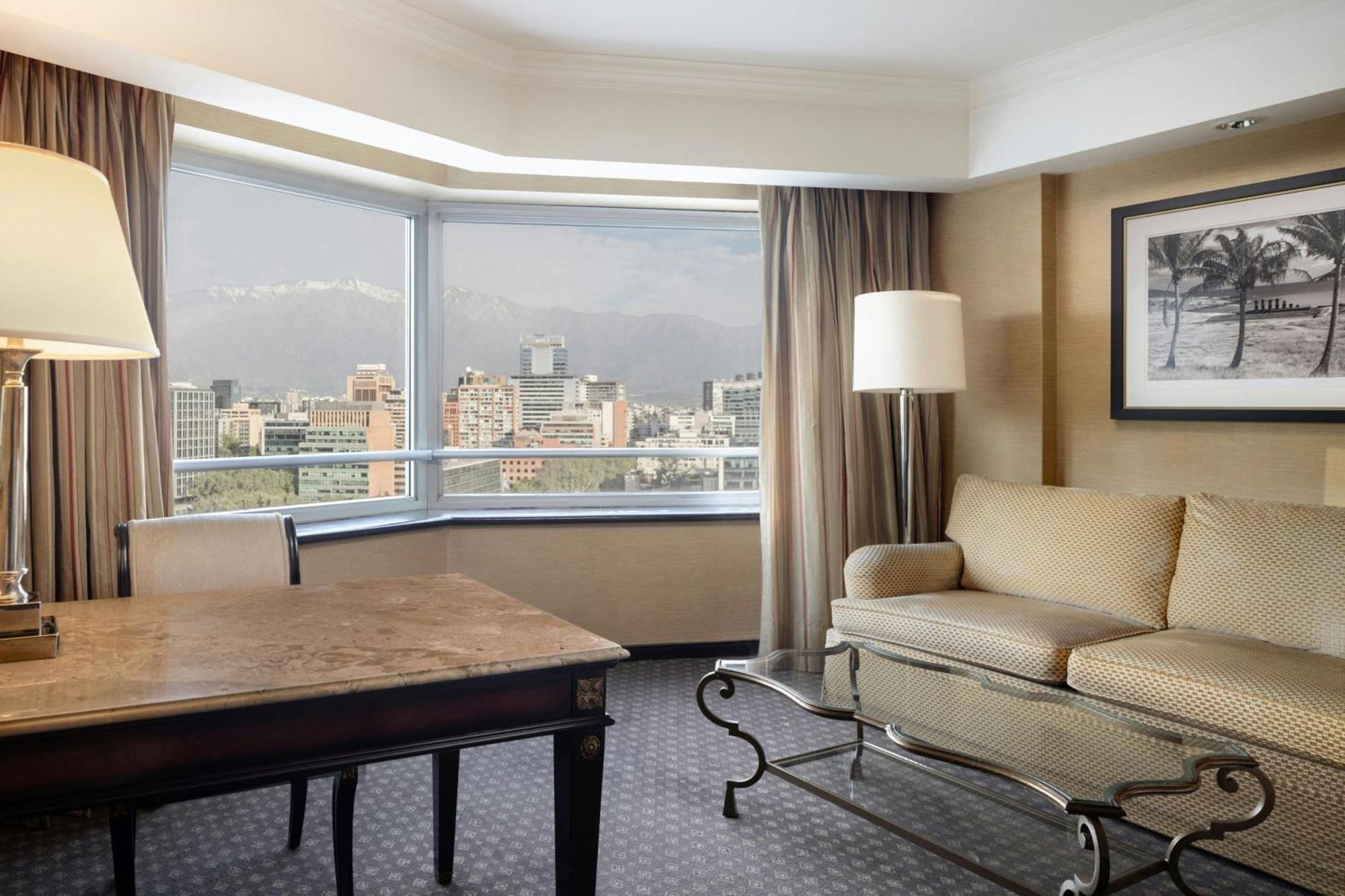 Sheraton & Convention Center Hotel