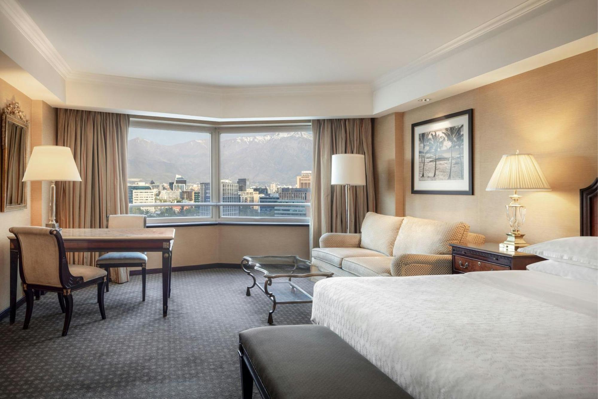 Sheraton & Convention Center Hotel 5*
