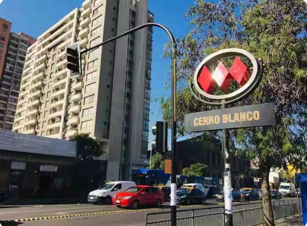 Departamento Frente Al Metro Comuna De Recoleta Santiago