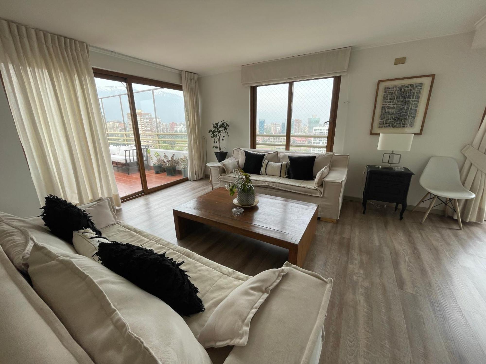Apartment Hermoso Depto En Condes Parque Arauco, 10 Personas