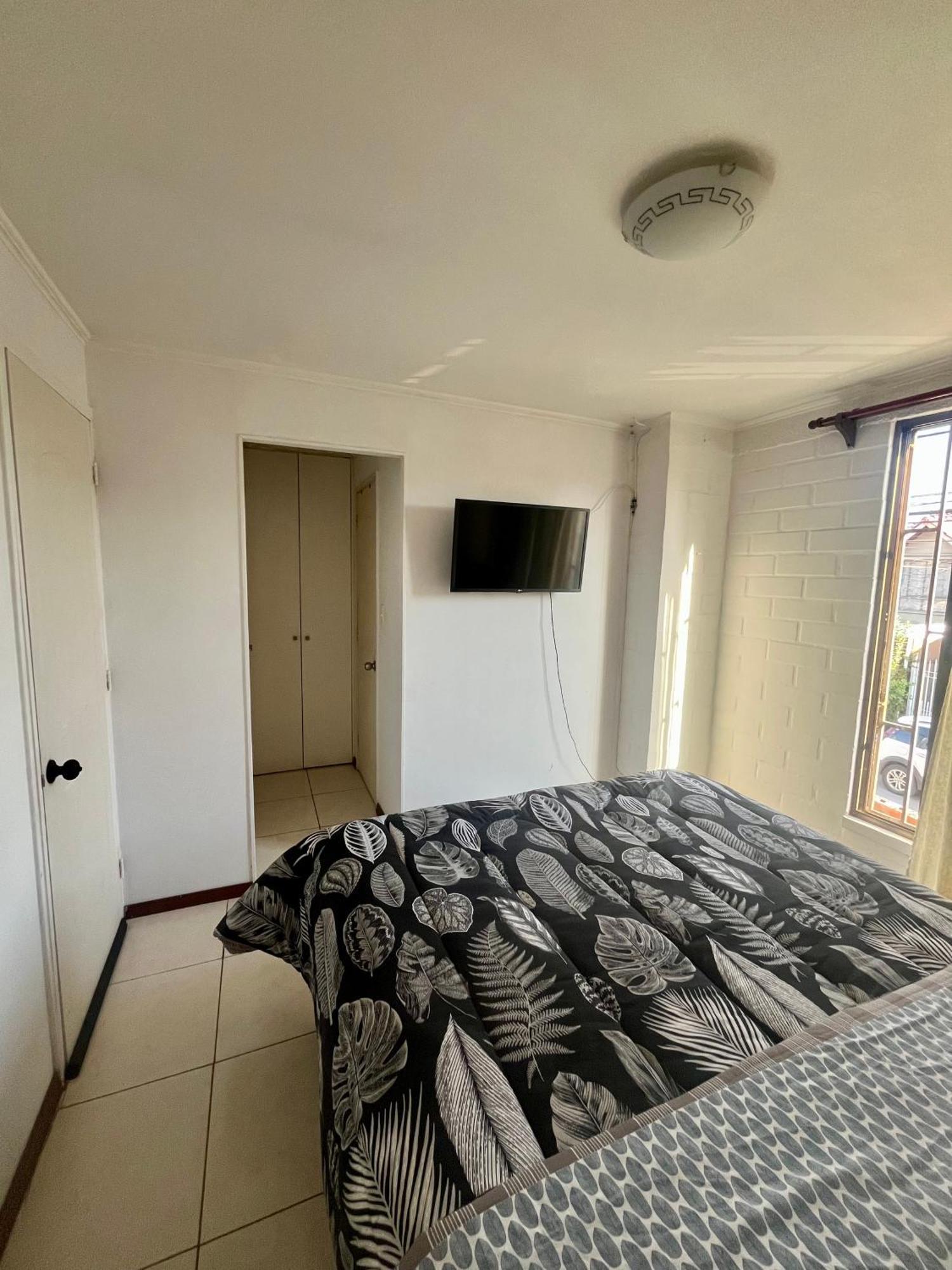 Ở trọ Hostel Tu Espacio Re - Casa Cerca Del Aeropuerto Santiago