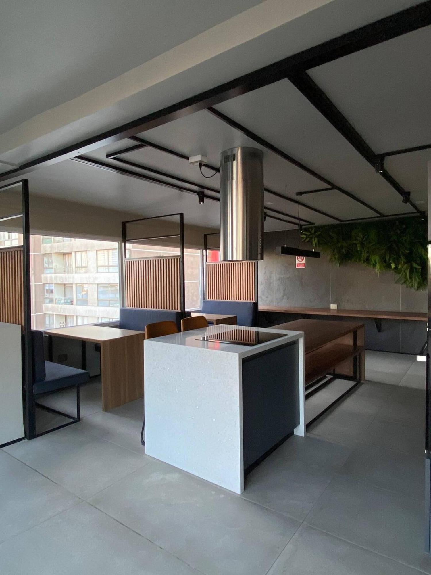 Estudio Parque Bustamante / Centro / Barrio Italia *