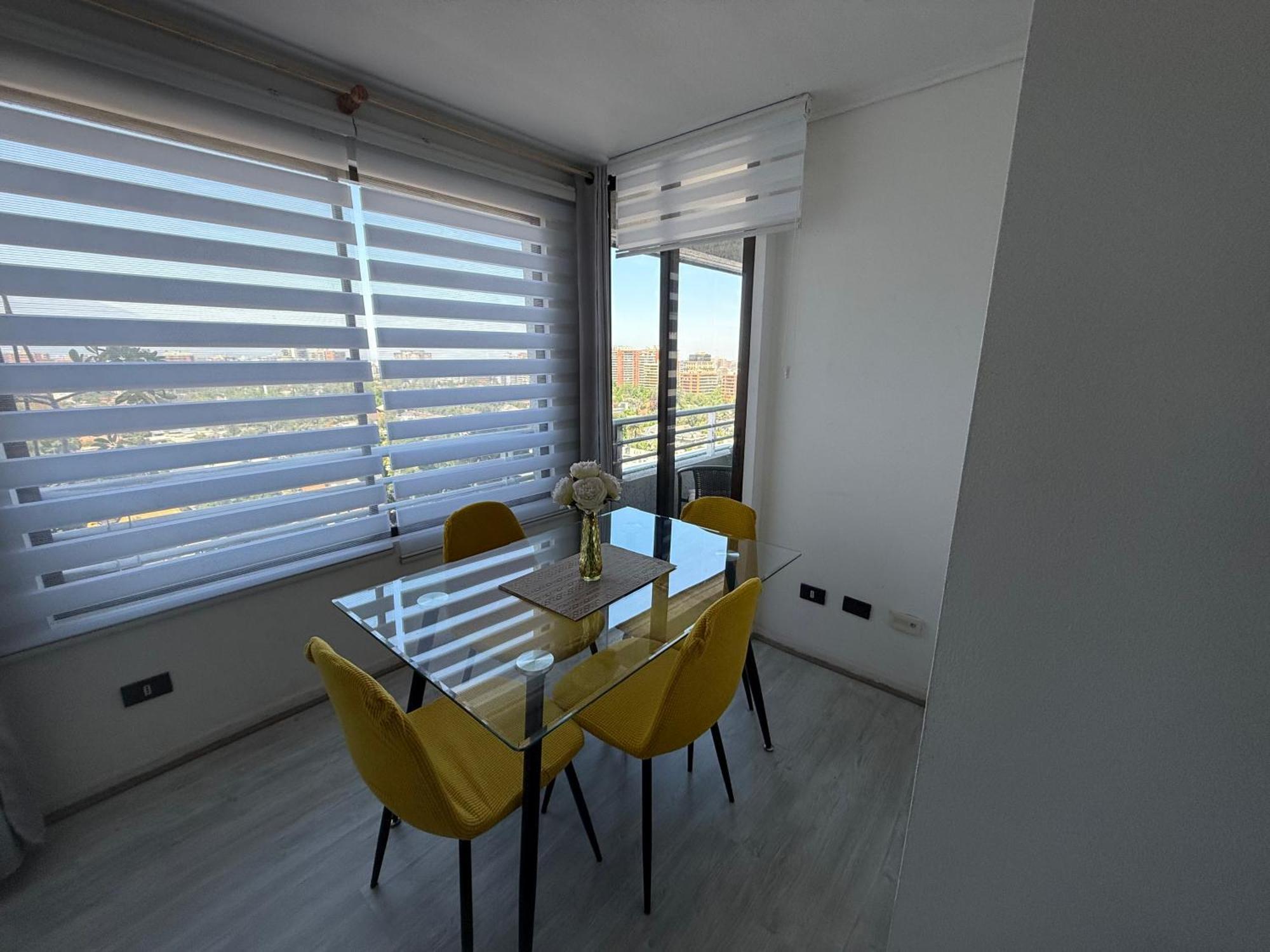 Depto Condes-est Espanol Homestay *