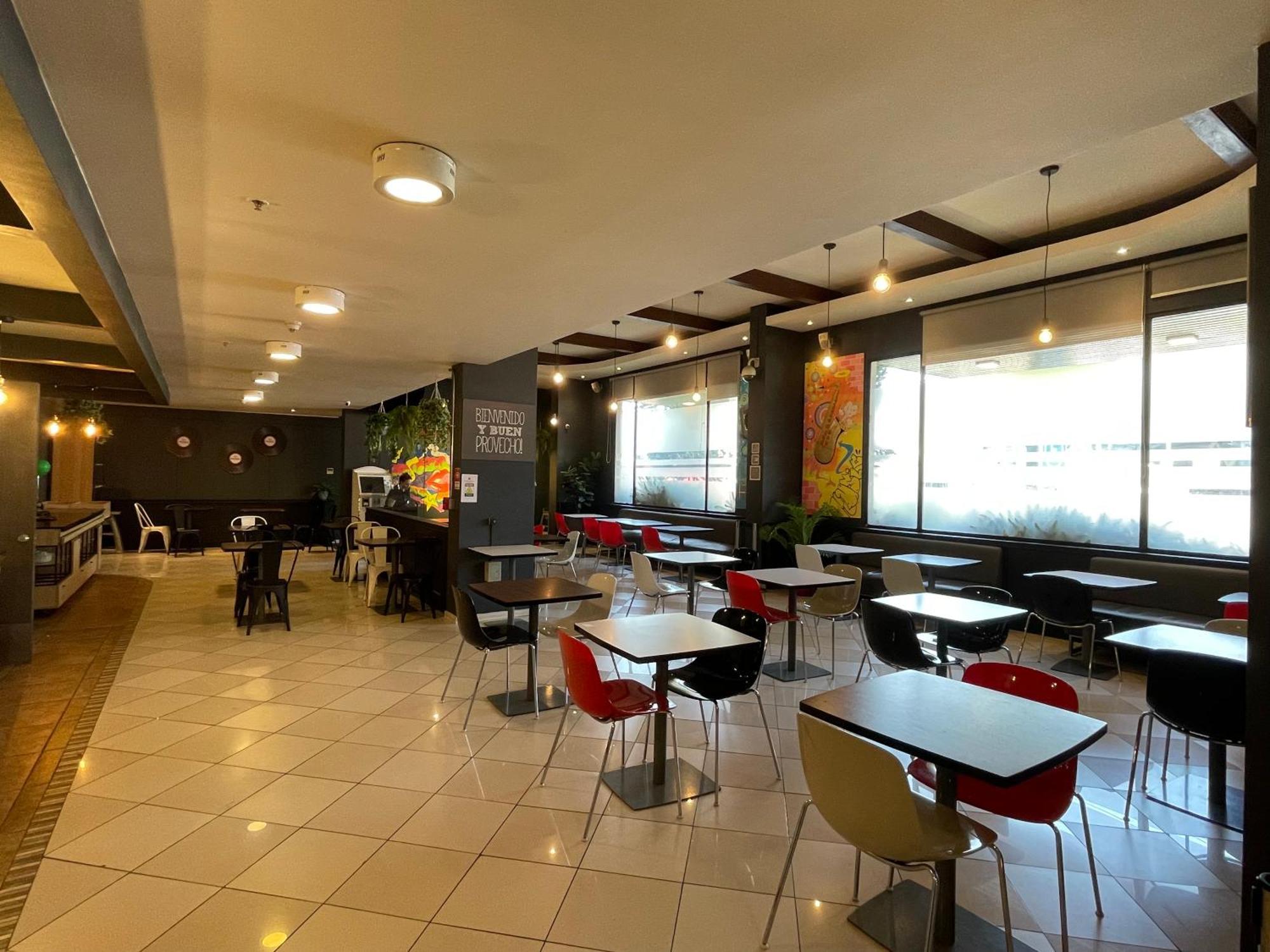 Ibis Estacion Hotel 3*