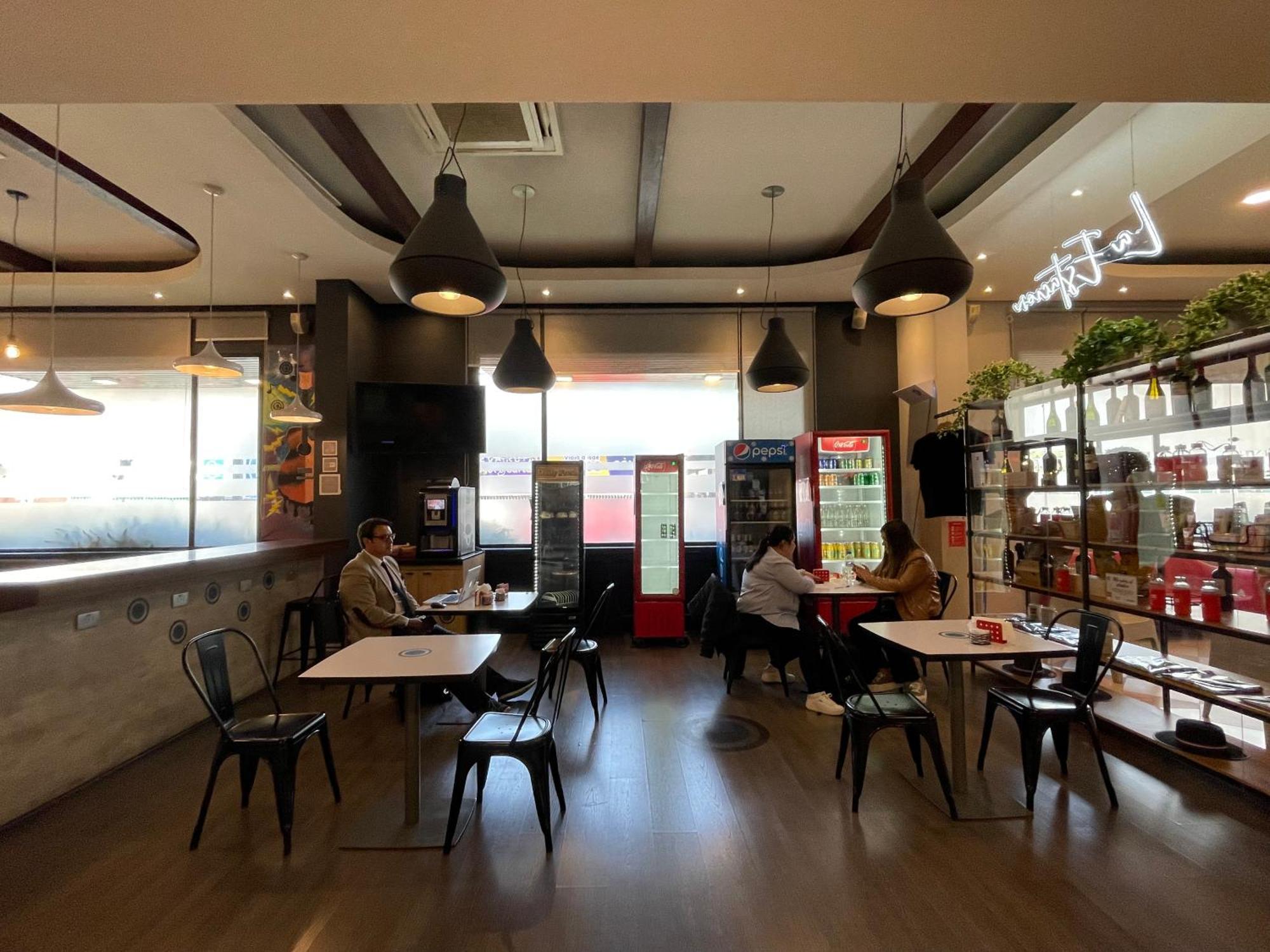 Khách sạn Ibis Estacion Santiago