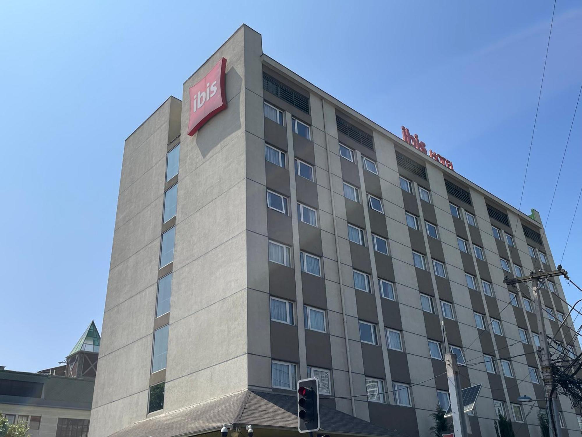 Ibis Estacion Hotel
