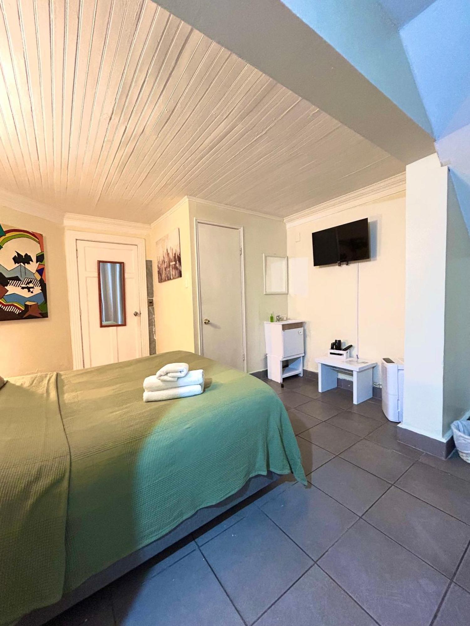 De Blasis Budget Rooms 3*