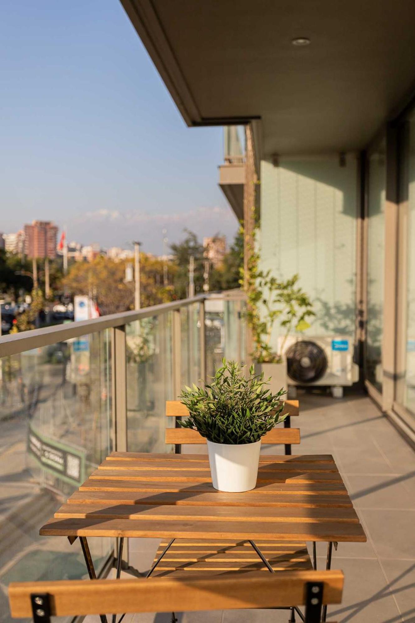 Enjoy The Space 2br 2ba Parque Araucano Sector * Santiago de Chile