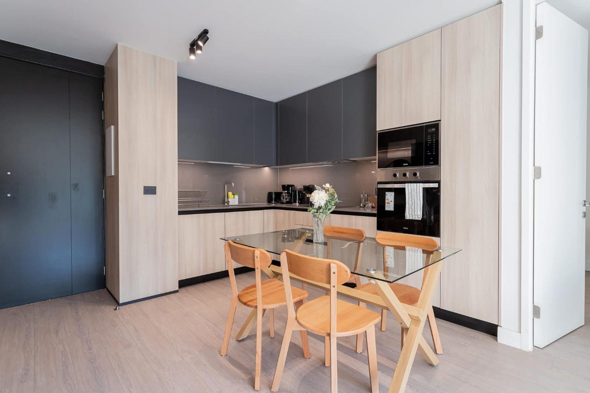 Apartamento Enjoy The Space 2br 2ba Parque Araucano Sector