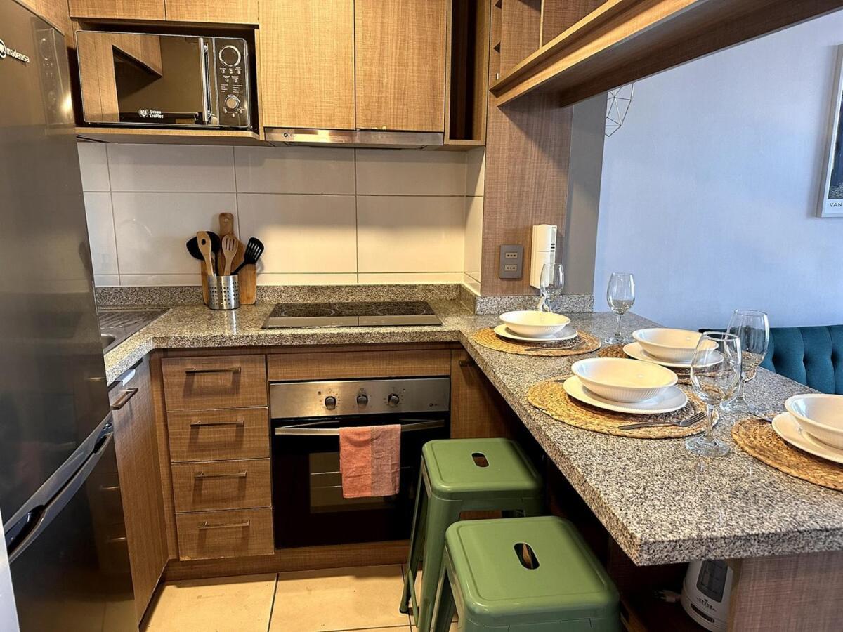 Acogedor Departamento En Estacion Con Balcon Y Wifi * Santiago