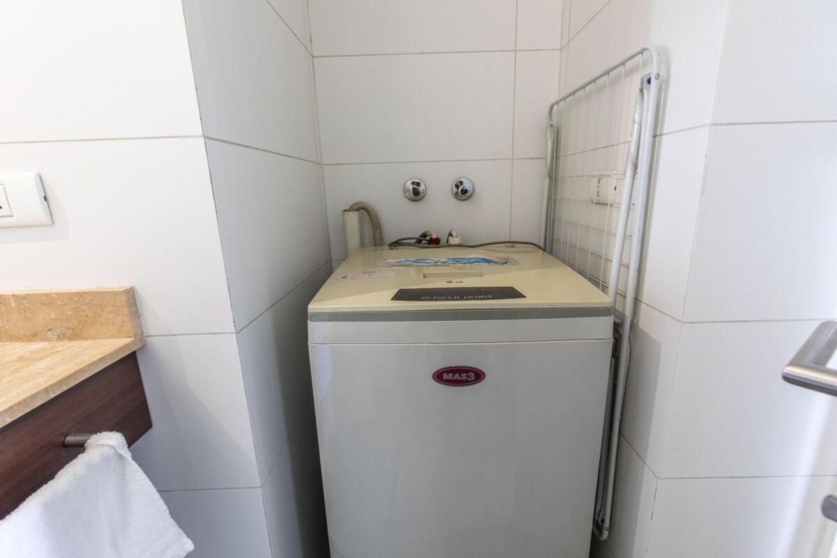 For 2 With Terrace And Parking In Condes Apartment