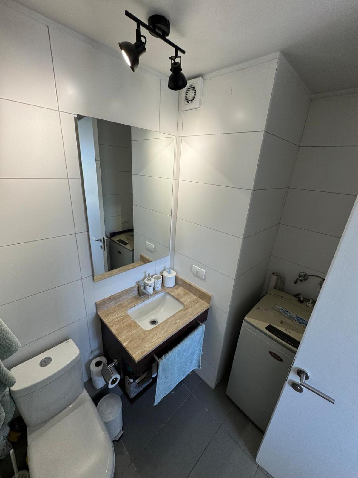 Apartment For 2 With Terrace And Parking In Condes