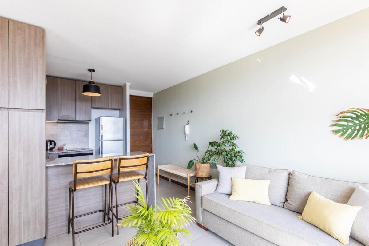 Apartment For 2 With Terrace And Parking In Condes *