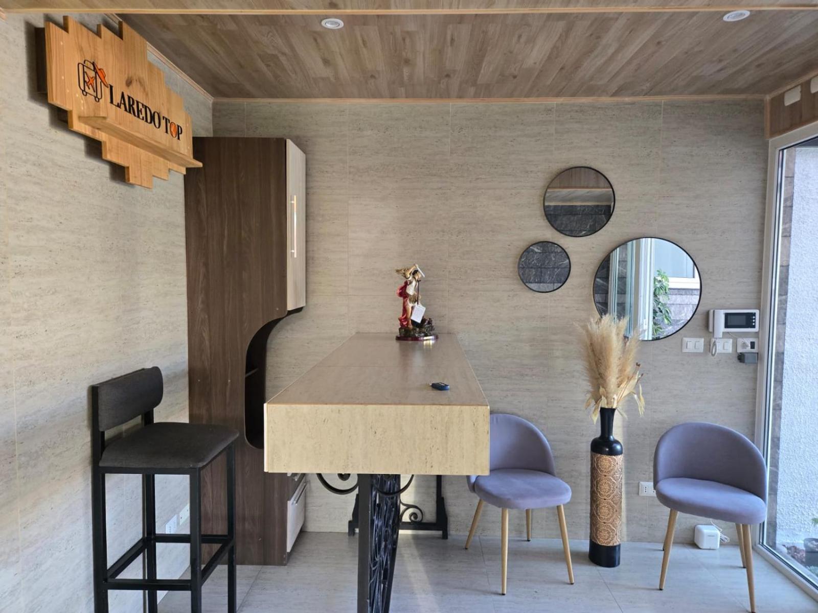 Laredo Boutique Khách sạn