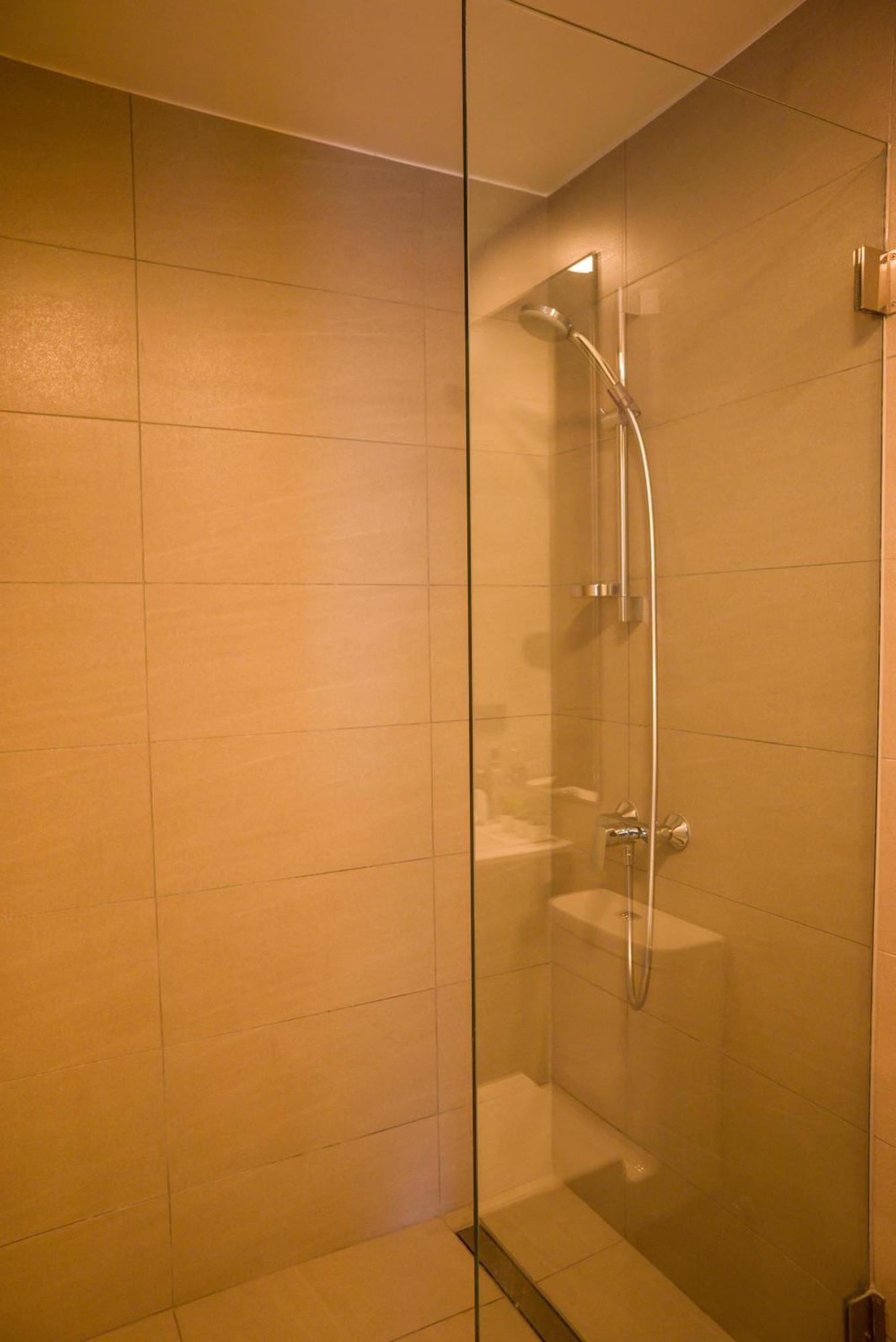 Chic & Cozy 2br Oasis In The Heart Of Condes