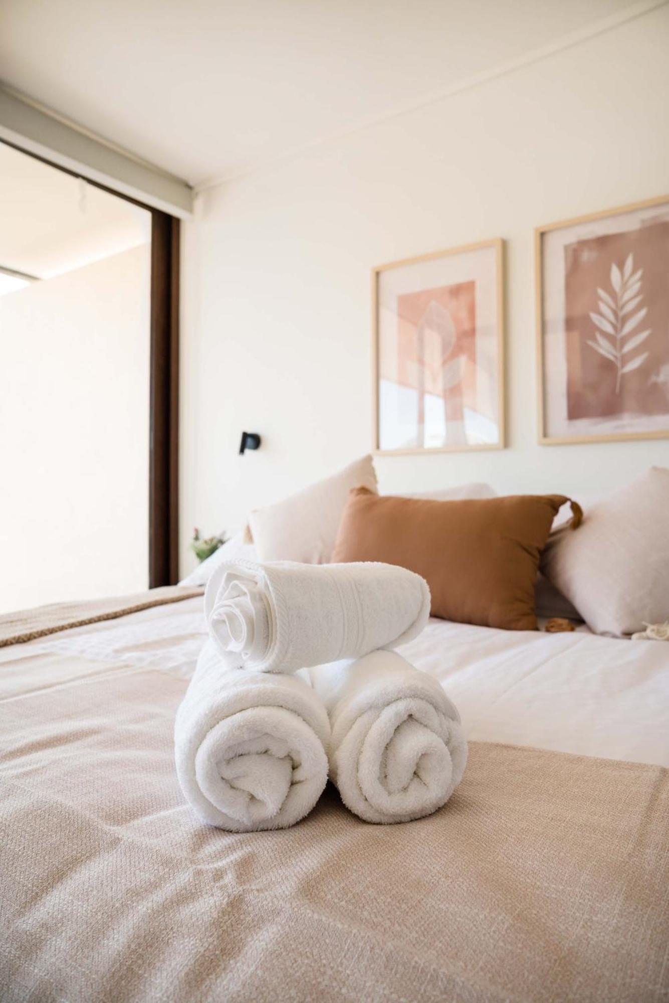 Apartment Chic & Cozy 2br Oasis In The Heart Of Condes *