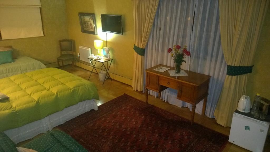 Bed & Breakfast Blumen Haus Acomodação com café da manhã 