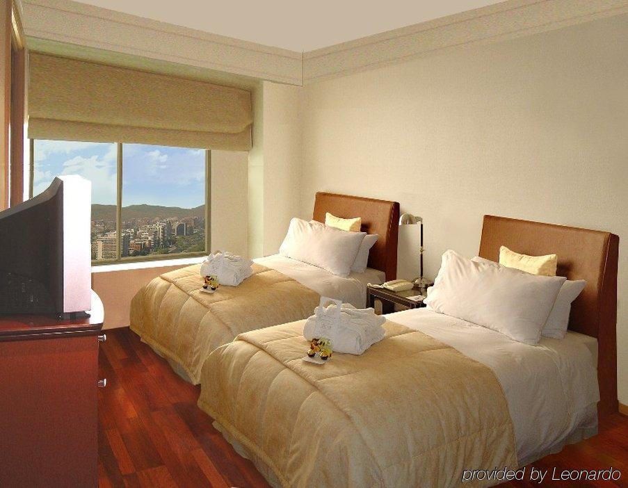 Boulevard Ferrat 4*