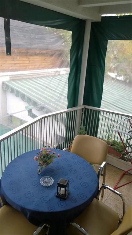 Acomodação com café da manhã  Bed & Breakfast Blumen Haus Santiago
