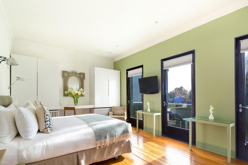 Aubrey Hotel Boutique 4*
