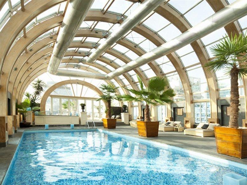 Hotel The Ritz-carlton, 5*