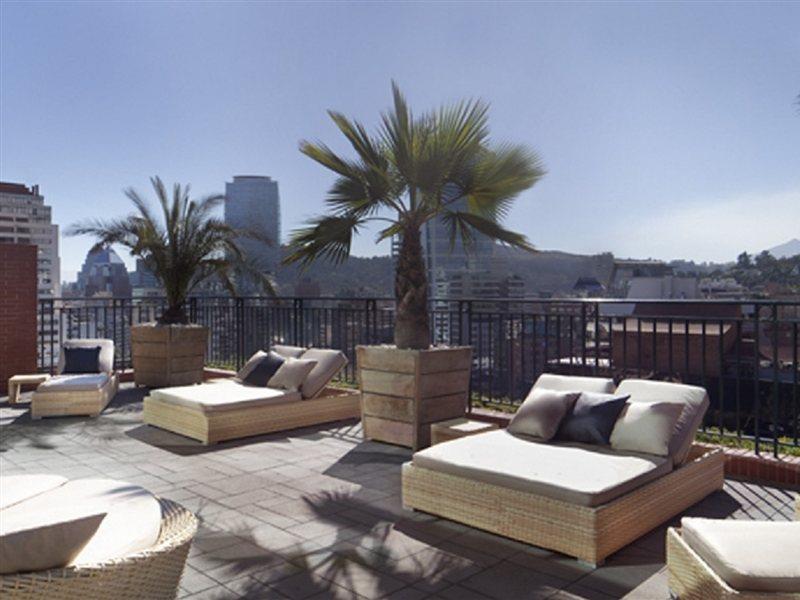 The Ritz-carlton,