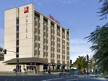Ibis Estacion Hotel