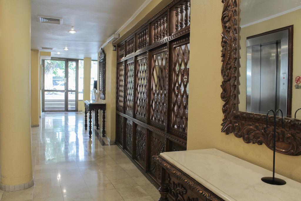 Alcala Del Rio Khách sạn