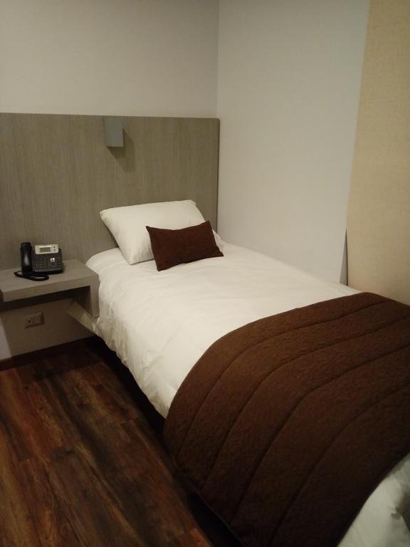 Hotel Elisa Cole