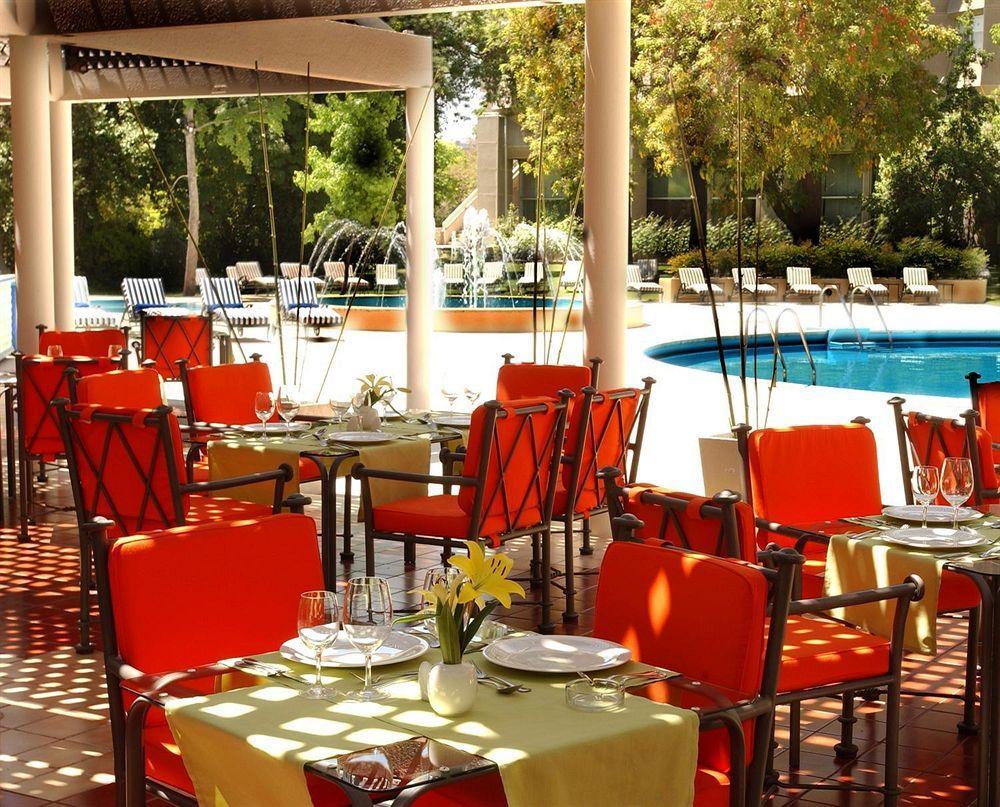 Sheraton & Convention Center Hotel 5*