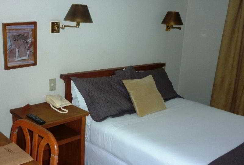Quito 3*
