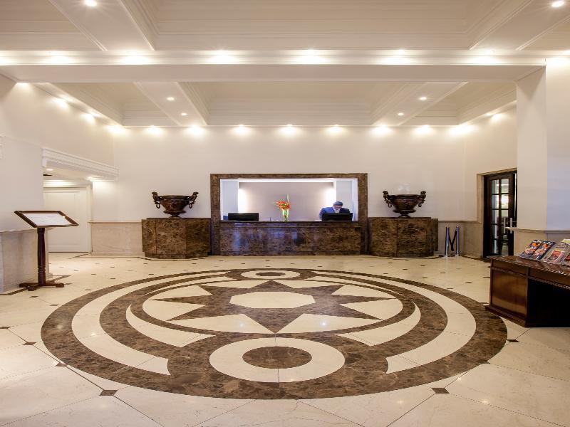 Hotel Plaza El Bosque San Sebastian