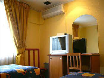 Maria Angola Hotel Santiago