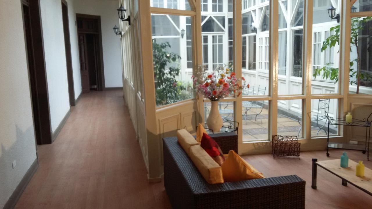 Khách sạn Sierra Bella